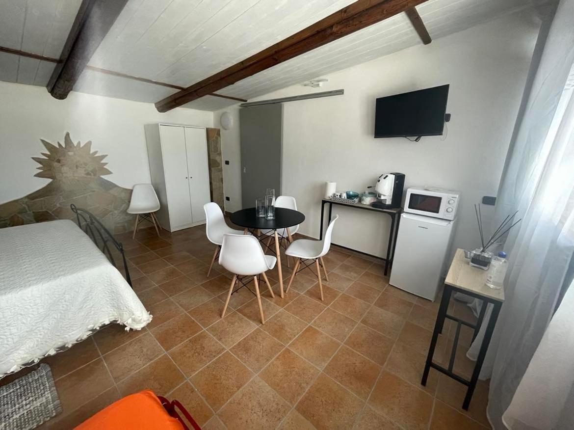 La Casa Del Sole Villa Altavilla Silentina Habitación foto