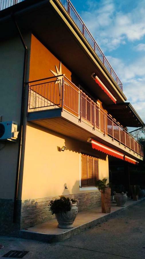 La Casa Del Sole Villa Altavilla Silentina Exterior foto